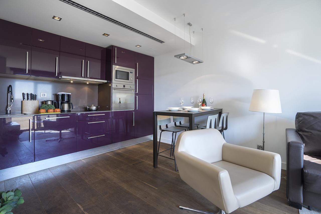 Friendly Rentals Palau Barcelona Bagian luar foto