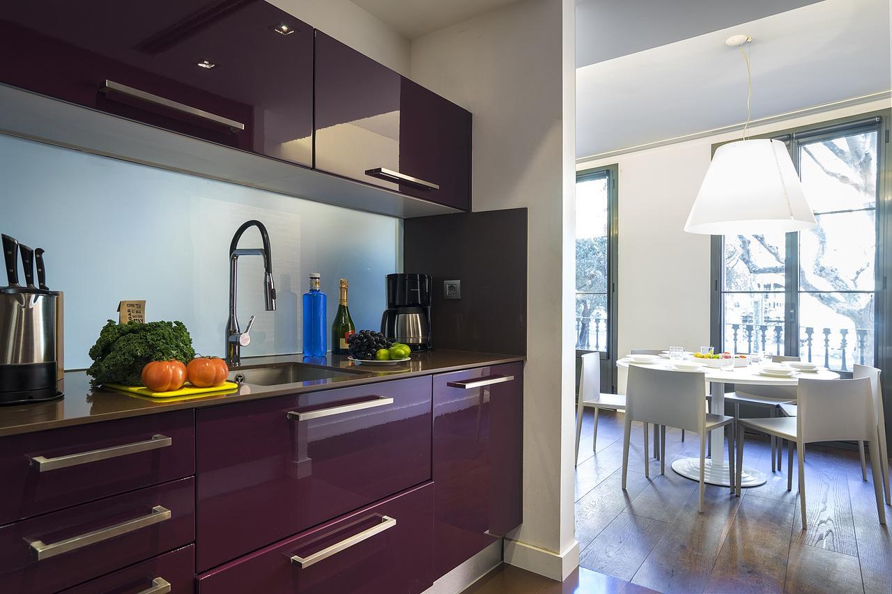 Friendly Rentals Palau Barcelona Bagian luar foto