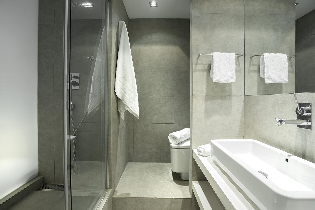 Friendly Rentals Palau Barcelona Bagian luar foto