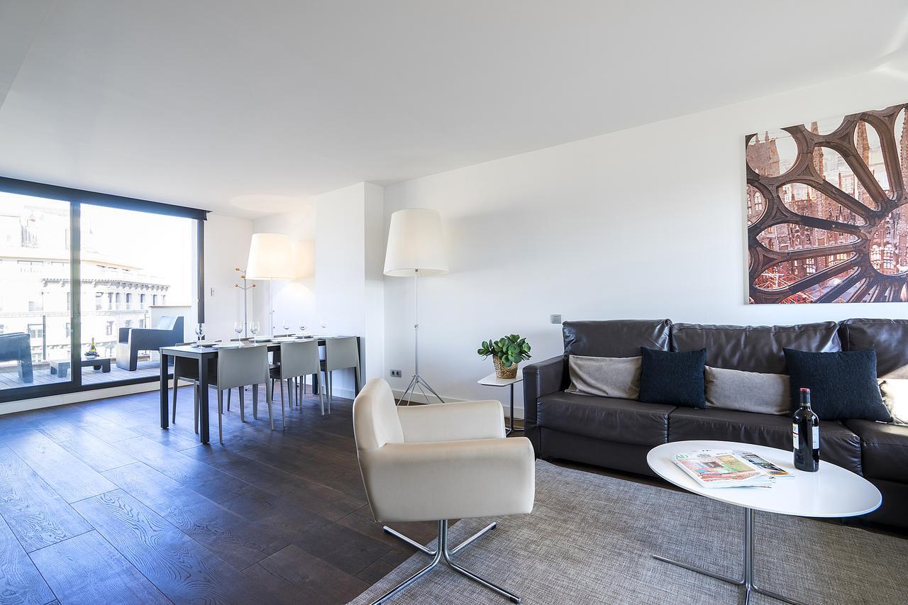 Friendly Rentals Palau Barcelona Bagian luar foto