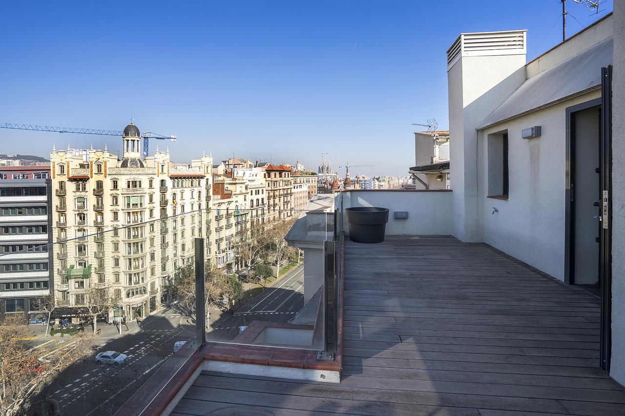 Friendly Rentals Palau Barcelona Bagian luar foto